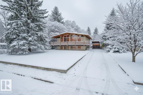 9937 82 Street, Edmonton, AB - Outdoor