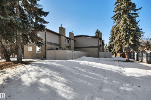 17062 100 Street, Edmonton, AB - Outdoor