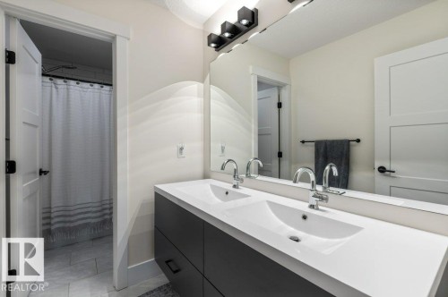 67 Jamison Crescent, St. Albert, AB - Indoor Photo Showing Bathroom