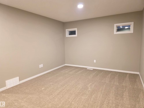 11 Sereno Lane, Fort Saskatchewan, AB - Indoor Photo Showing Other Room