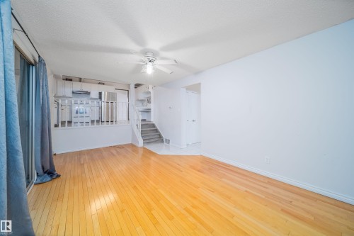 12203 158 Avenue, Edmonton, AB - Indoor Photo Showing Other Room