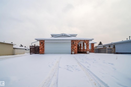 12203 158 Avenue, Edmonton, AB - Outdoor