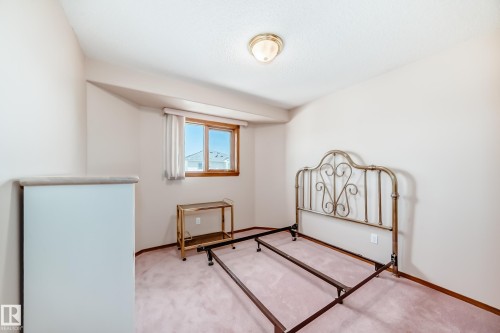 16135 56 Street, Edmonton, AB - Indoor Photo Showing Other Room