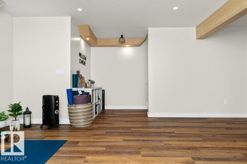 2607 20 Avenue, Edmonton, AB - Indoor