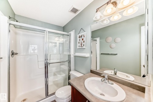 4 1804 70 Street, Edmonton, AB - Indoor Photo Showing Bathroom