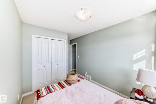 4 1804 70 Street, Edmonton, AB - Indoor Photo Showing Bedroom