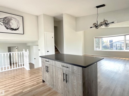 16307 112 Street, Edmonton, AB - Indoor