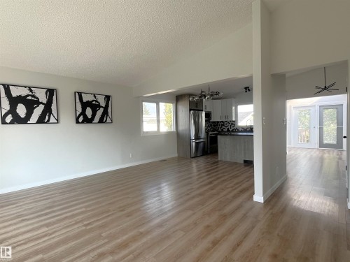 16307 112 Street, Edmonton, AB - Indoor