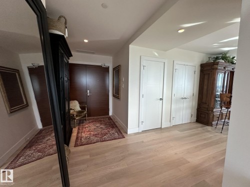 1403 11969 Jasper Avenue, Edmonton, AB - Indoor Photo Showing Other Room