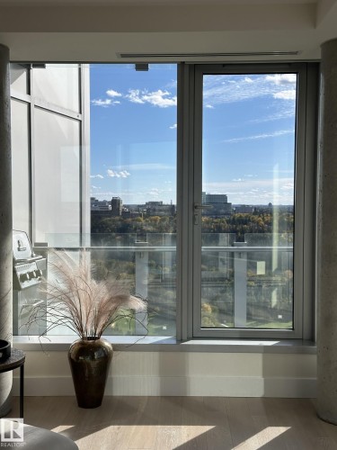 1403 11969 Jasper Avenue, Edmonton, AB - Indoor