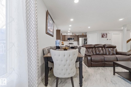 8955 150 Street, Edmonton, AB - Indoor