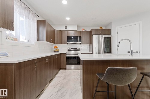 8955 150 Street, Edmonton, AB - Indoor Photo Showing Kitchen With Stainless Steel Kitchen With Upgraded Kitchen