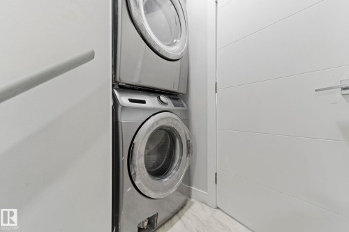 8955 150 Street, Edmonton, AB - Indoor Photo Showing Laundry Room