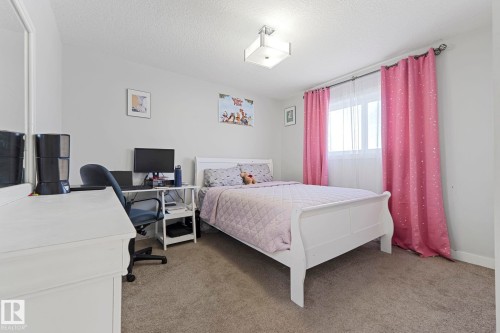 8955 150 Street, Edmonton, AB - Indoor Photo Showing Bedroom