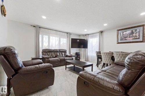8955 150 Street, Edmonton, AB - Indoor Photo Showing Living Room