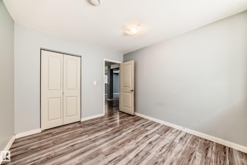 8317 171A Avenue, Edmonton, AB 