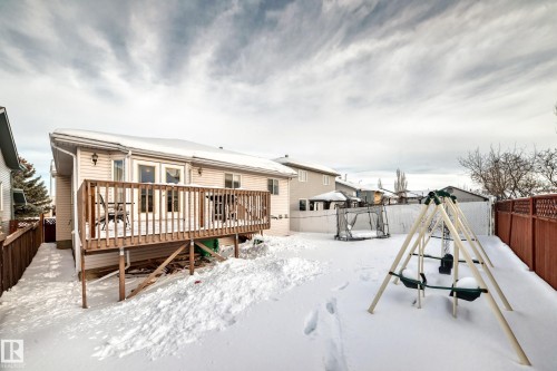 8317 171A Avenue, Edmonton, AB 