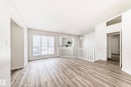 8317 171A Avenue, Edmonton, AB - Indoor Photo Showing Other Room