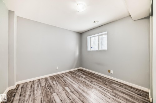 8317 171A Avenue, Edmonton, AB - Indoor Photo Showing Other Room