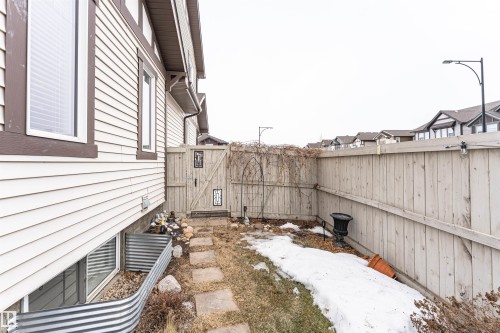 7003 174 Avenue Nw, Edmonton, AB - Outdoor