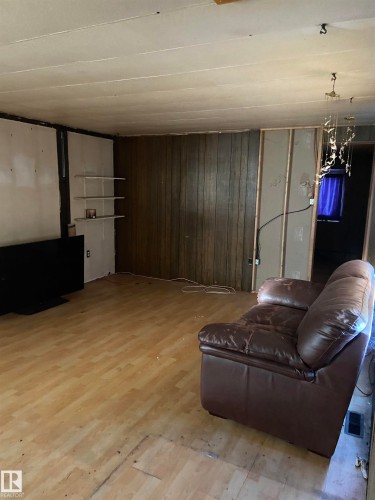 4914 50St, Colinton, AB 