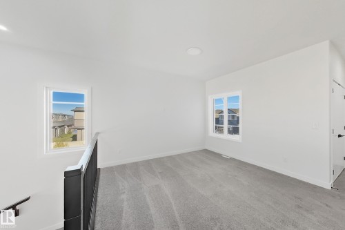 1558 Siskin Link Link, Edmonton, AB - Indoor Photo Showing Other Room