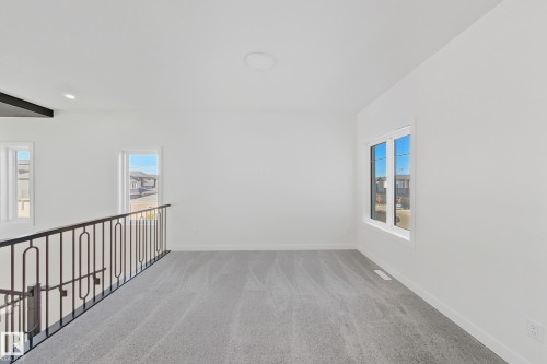 1558 Siskin Link Link, Edmonton, AB - Indoor Photo Showing Other Room