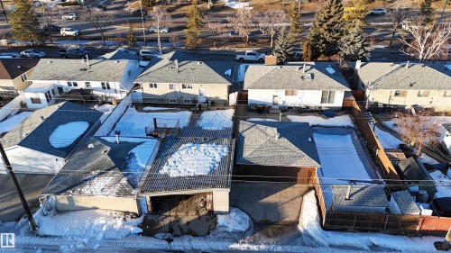 12111 137 Avenue, Edmonton, AB - Outdoor