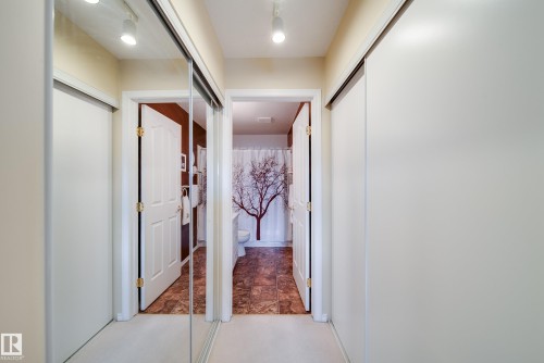 411 6703 172 Street, Edmonton, AB - Indoor Photo Showing Other Room