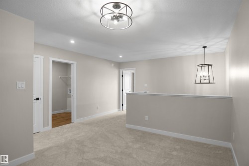 17518 5A Street, Edmonton, AB - Indoor Photo Showing Other Room