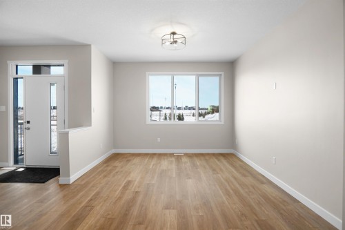 17518 5A Street, Edmonton, AB - Indoor Photo Showing Other Room