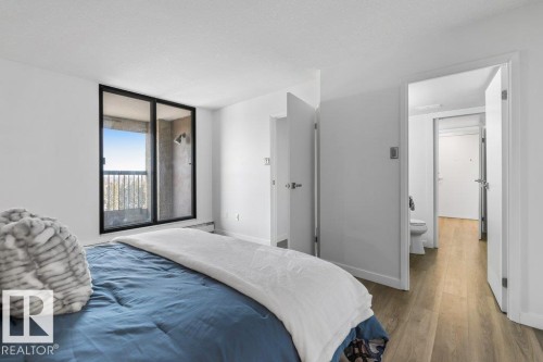 802 8220 Jasper Avenue, Edmonton, AB - Indoor Photo Showing Bedroom