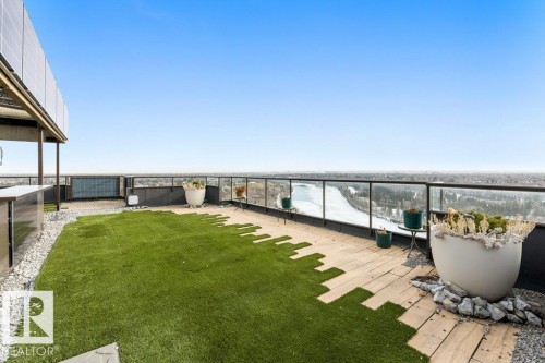 802 8220 Jasper Avenue, Edmonton, AB - Outdoor