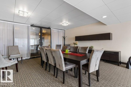 802 8220 Jasper Avenue, Edmonton, AB - Indoor Photo Showing Dining Room