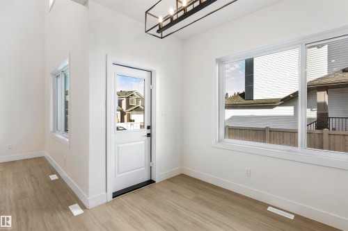 60 Meadowgrove Landing, Spruce Grove, AB - Indoor Photo Showing Other Room