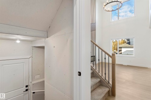 60 Meadowgrove Landing, Spruce Grove, AB - Indoor Photo Showing Other Room