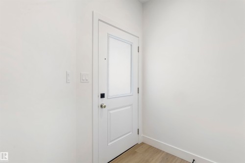 60 Meadowgrove Landing, Spruce Grove, AB - Indoor Photo Showing Other Room