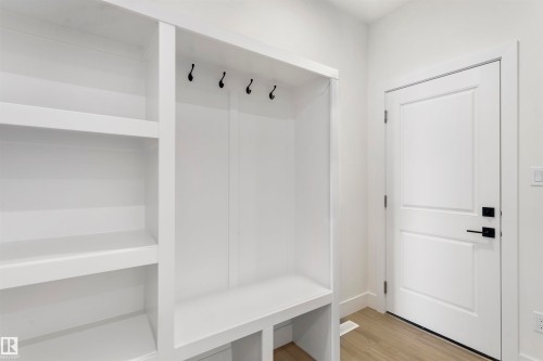 60 Meadowgrove Landing, Spruce Grove, AB - Indoor Photo Showing Other Room