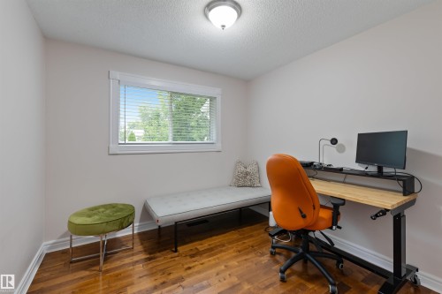 35 Stanley Drive, St. Albert, AB - Indoor Photo Showing Office