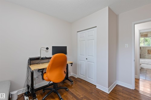 35 Stanley Drive, St. Albert, AB - Indoor Photo Showing Office