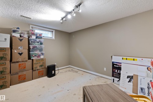 35 Stanley Drive, St. Albert, AB - Indoor Photo Showing Other Room