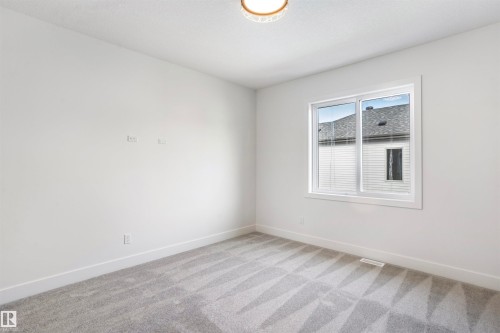 58 Meadowgrove Landing, Spruce Grove, AB - Indoor Photo Showing Other Room