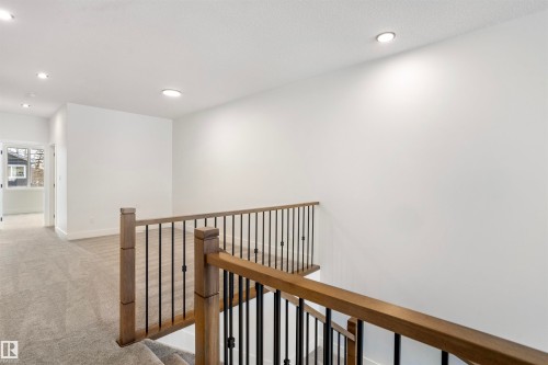 58 Meadowgrove Landing, Spruce Grove, AB - Indoor Photo Showing Other Room