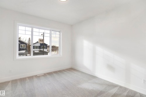 58 Meadowgrove Landing, Spruce Grove, AB - Indoor Photo Showing Other Room