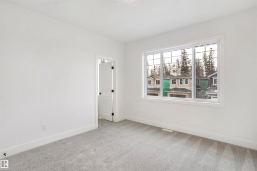 58 Meadowgrove Landing, Spruce Grove, AB - Indoor Photo Showing Other Room