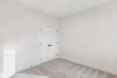 58 Meadowgrove Landing, Spruce Grove, AB - Indoor Photo Showing Other Room