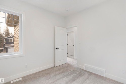 58 Meadowgrove Landing, Spruce Grove, AB - Indoor Photo Showing Other Room