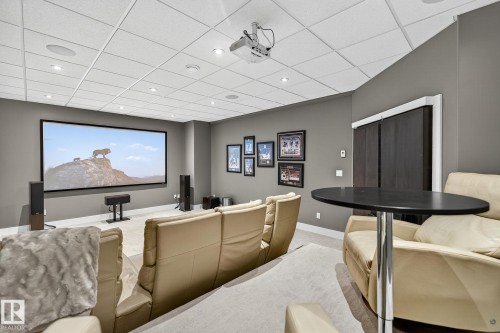 4810 Donsdale Drive, Edmonton, AB - Indoor