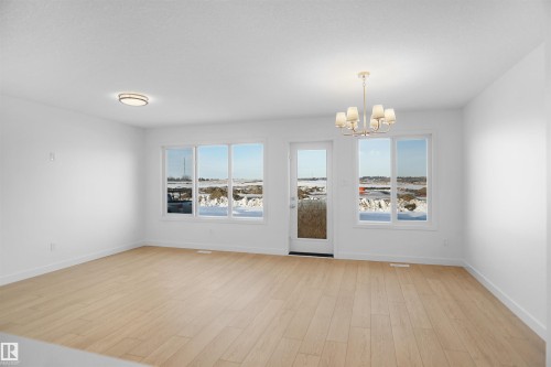 624 176 Avenue, Edmonton, AB - Indoor Photo Showing Other Room