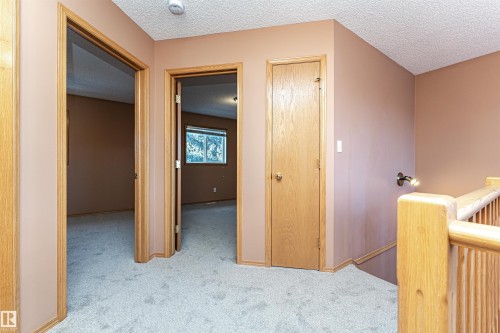 24 211 Blackburn Drive E, Edmonton, AB - Indoor